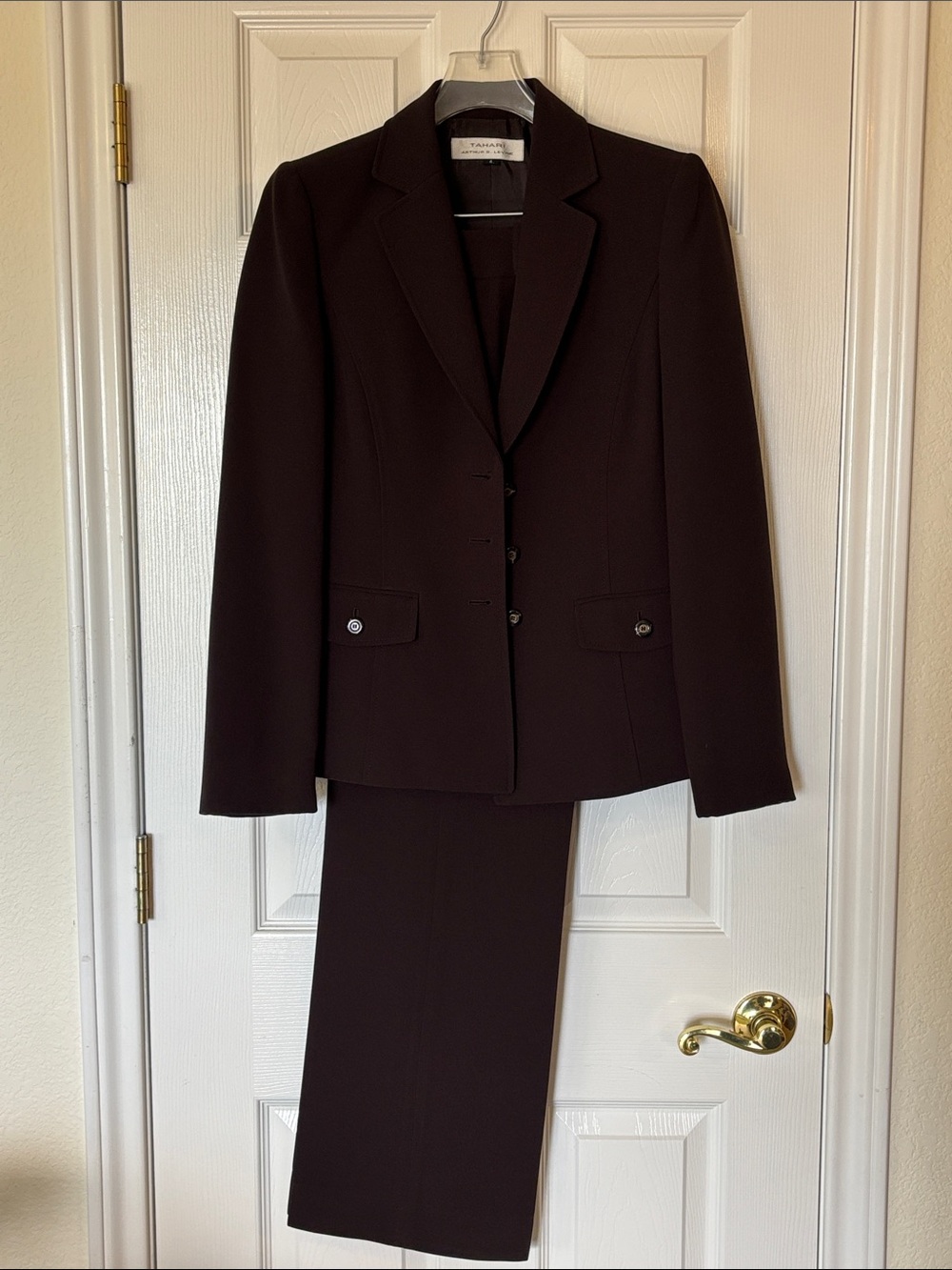 Tahari Dark Brown Women's Tailored Blazer & Pants Suit